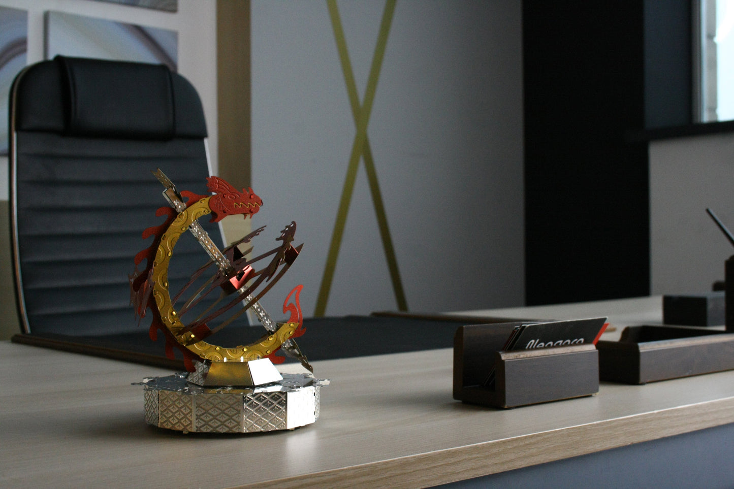 SUN CHASER - STYLISH CLOCK