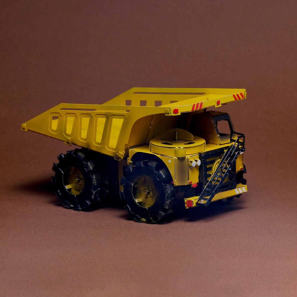 QUARRY TRANSPORTER MINING TRUCK