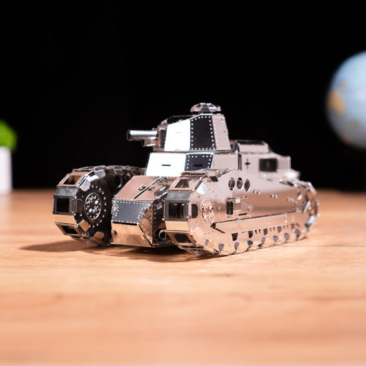 NIMBLE FIGHTER RENAULT FT-17 "Mosquito" TANK