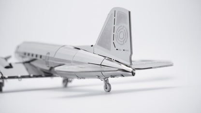 REMARKABLE DOUGLAS DC-3
