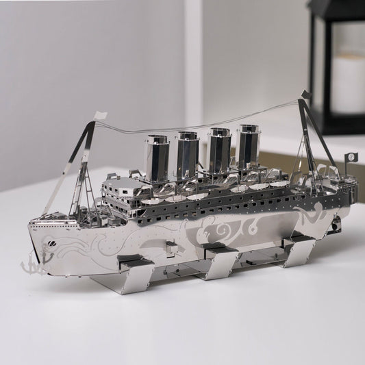 LOST AT SEA OCEAN SHIP TITANIC